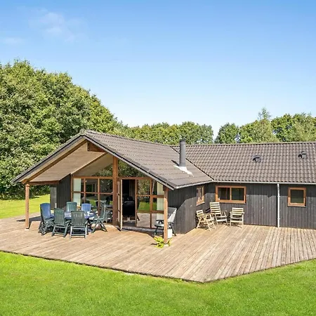 Beautiful Home In Ansager With Sauna بيت للعطل Ansager